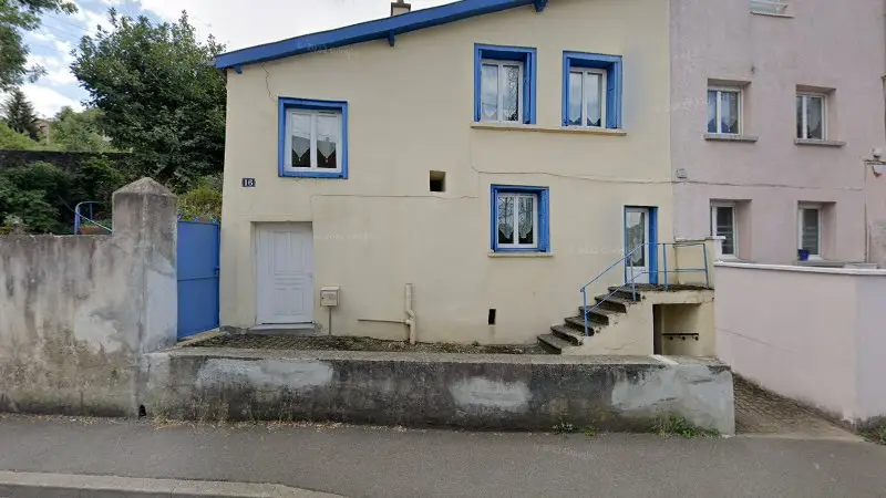 Vue de la rue devant Auto Glass Montargis, Saint-Étienne