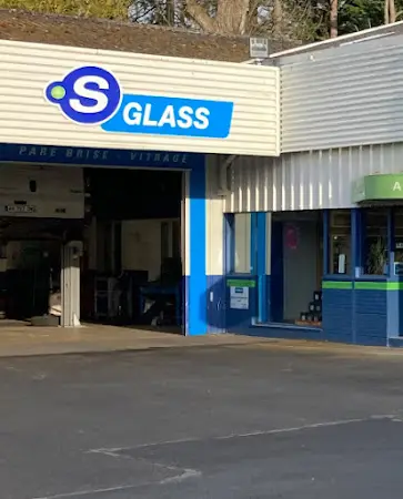 Photo publiée sur la fiche Google de Centre pare-brise S Glass Saint-Lô, Saint-Lô
