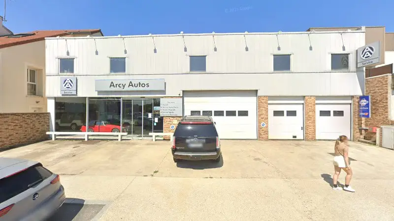 Vue de la rue devant ARCY AUTOMOBILES SAS Volkswagen, Bois-d'Arcy