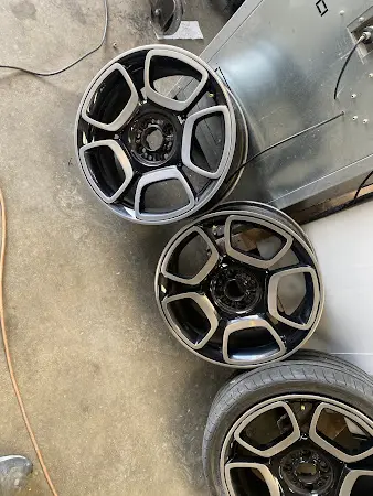 Photo publiée sur la fiche Google de VRA CARROSSERIE, Vaulx-en-Velin