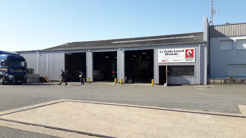Photo publiée sur la fiche Google de Renault Trucks Auneau - Le Poids Lourd Drouais - Groupe Renaudeau, Auneau-Bleury-Saint-Symphorien