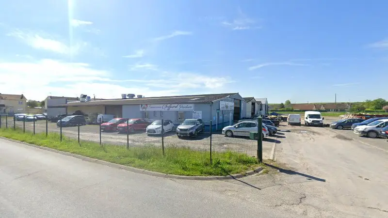 Vue de la rue devant CARROSSERIE GOFFARD, Sault-lès-Rethel