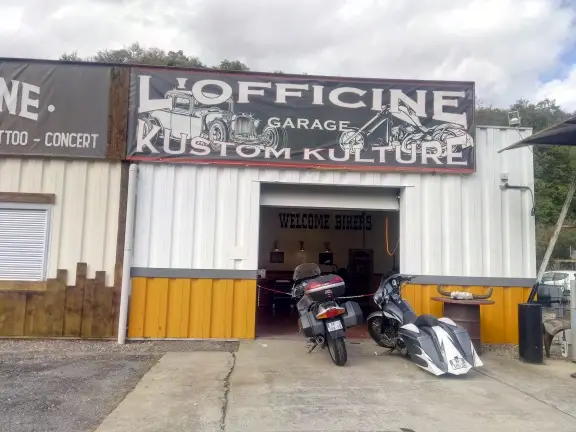 Photo publiée sur la fiche Google de l'officine garage moto, Dargoire