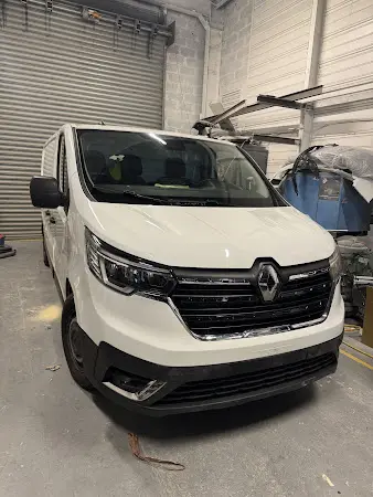 Photo publiée sur la fiche Google de Carrosserie Comme 9, Saint-Martin-d'Hères