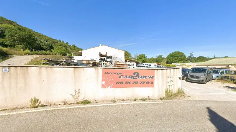 Vue de la rue devant Garage Car 2 Tour, Saint-Maximin-la-Sainte-Baume