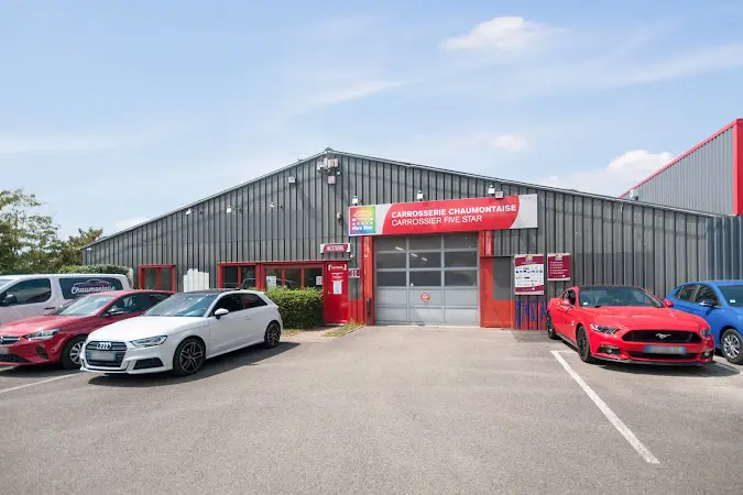 Photo publiée sur la fiche Google de carrosserie chaumontaise, Chaumont