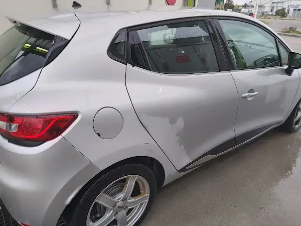 Photo publiée sur la fiche Google de carrosserie Cf auto, Beaufort-en-Anjou