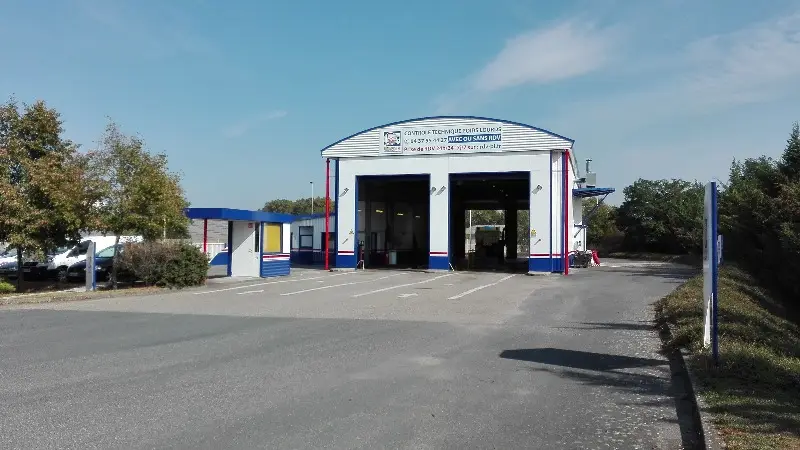 Photo publiée sur la fiche Google de AUTOVISION PL VILLEFRANCHE-SUR-SAÔNE, Villefranche-sur-Saône