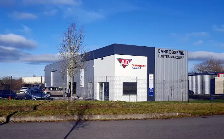 Photo publiée sur la fiche Google de AD Carrosserie NP CARROSSERIE - ACL 53, Laval