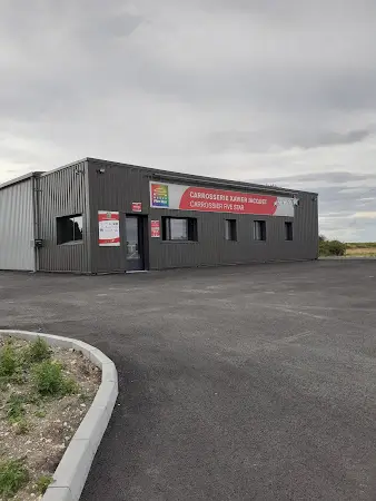 Photo publiée sur la fiche Google de CARROSSERIE X. JACQUET, Mehun-sur-Yèvre