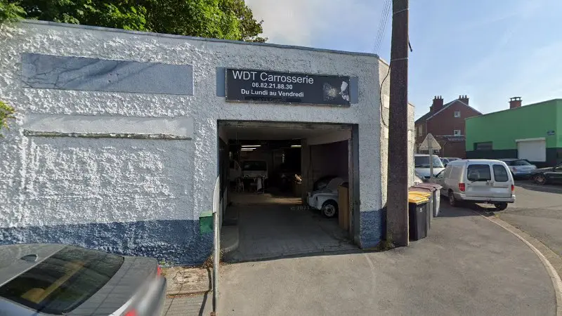 Vue de la rue devant Wdt Carrosserie, Ligny-en-Cambrésis