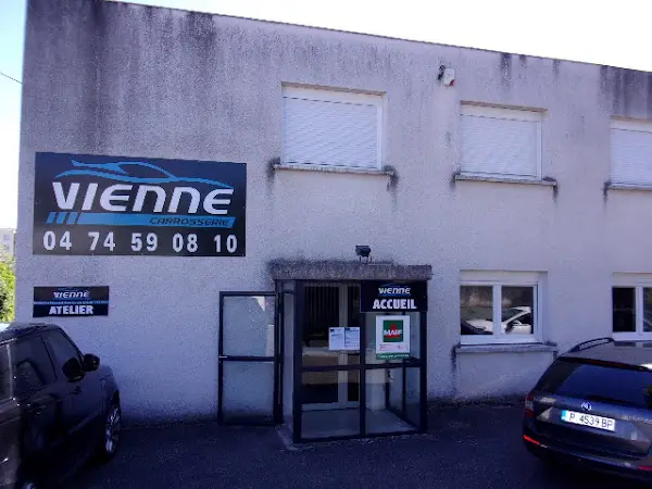 Photo publiée sur la fiche Google de VIENNE CARROSSERIE AUTOMOBILES, Vienne