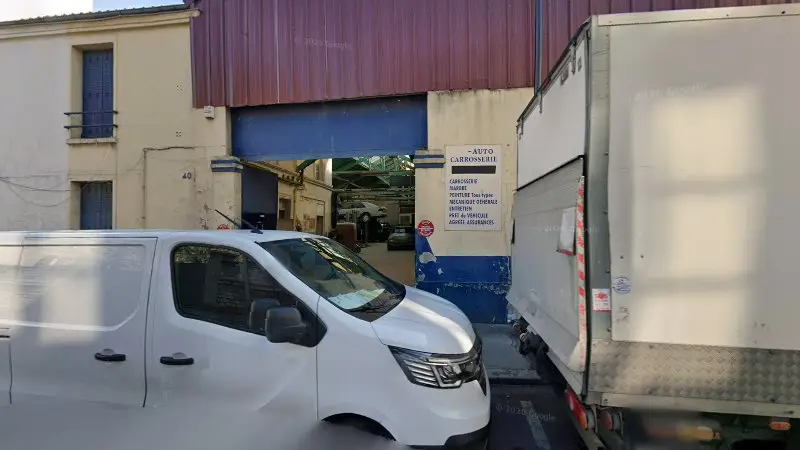 Vue de la rue devant City Car Carrosserie, Aubervilliers