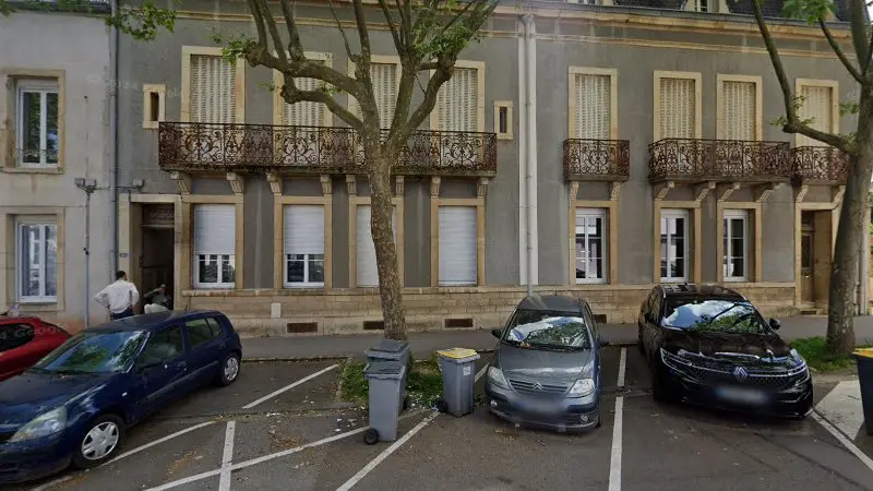Vue de la rue devant Diagnostic Automobile A Domicile, Dijon