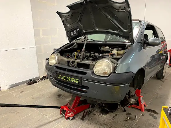 Photo publiée sur la fiche Google de JS motorsport, Boulogne-Billancourt