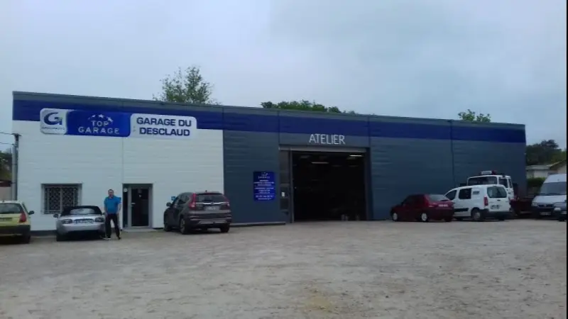 Photo publiée sur la fiche Google de TOP GARAGE - GARAGE DU DESCLAUD, Tresses