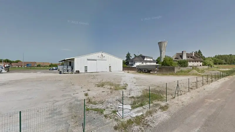 Vue de la rue devant France Pare-Brise - Chez 2A Automobiles, Châtenoy-en-Bresse