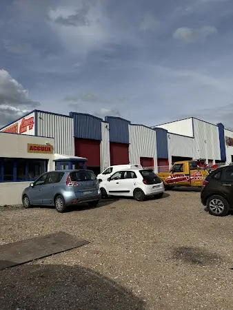 Photo publiée sur la fiche Google de SARL LOUVIERS DEPANNAGE