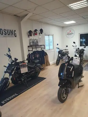 Photo publiée sur la fiche Google de Mash et Hyosung - Les Nouveaux Garages du Delta, Arles