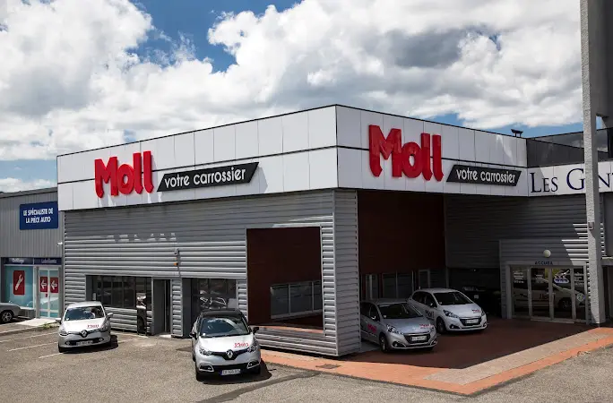 Photo publiée sur la fiche Google de MOLL votre carrossier TESLA APPROVED BODY SHOP, Cournon-d'Auvergne