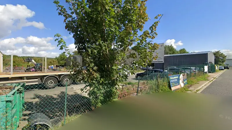 Vue de la rue devant garage - 91150 étampes, Brières-les-Scellés