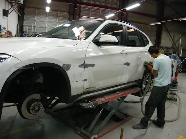 Photo publiée sur la fiche Google de Carrosserie de Gravin, Magland