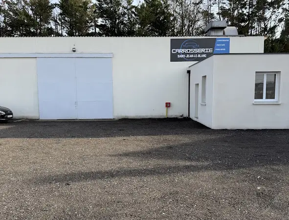 Photo publiée sur la fiche Google de Carrosserie Saint Jean Le Blanc, Saint-Jean-le-Blanc