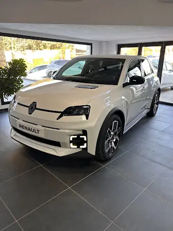 Photo publiée sur la fiche Google de Renault Saint-Gilles Auto - GMA, Saint-Gilles