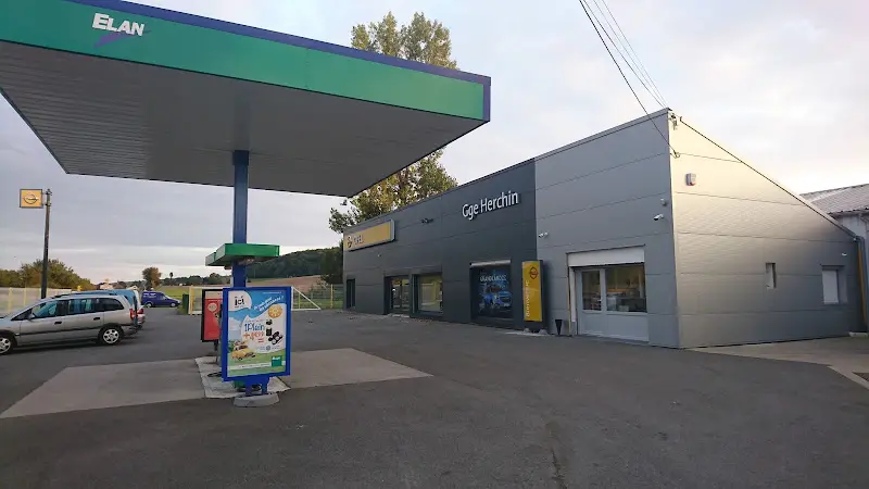 Photo publiée sur la fiche Google de GARAGE HERCHIN, Eurorepar Car service, Aubin-Saint-Vaast