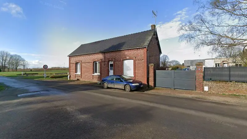 Vue de la rue devant gblawiencourt, Wiencourt-l'Équipée