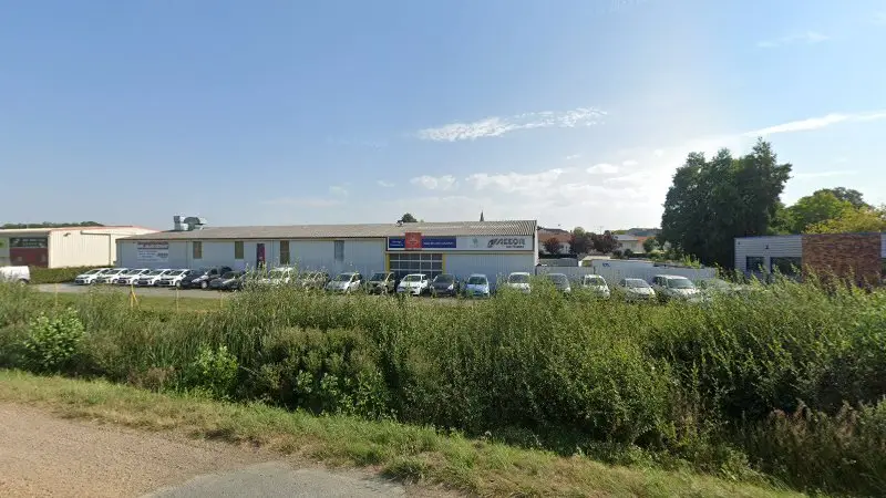 Vue de la rue devant SAS JALLIER COURANT, Saint-Léger-sous-Cholet