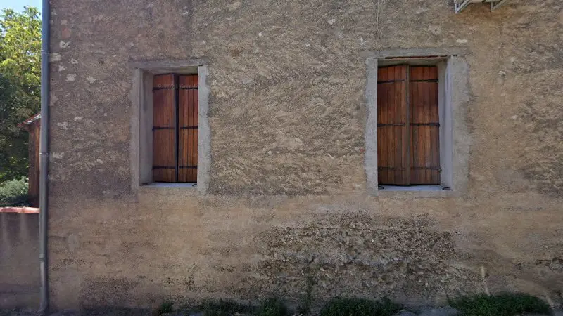 Vue de la rue devant Garage Cammarata, Cazouls-lès-Béziers