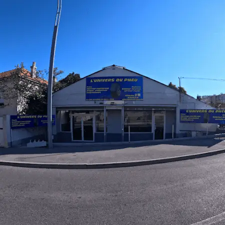Photo publiée sur la fiche Google de L'unvivers du pneu, Martigues