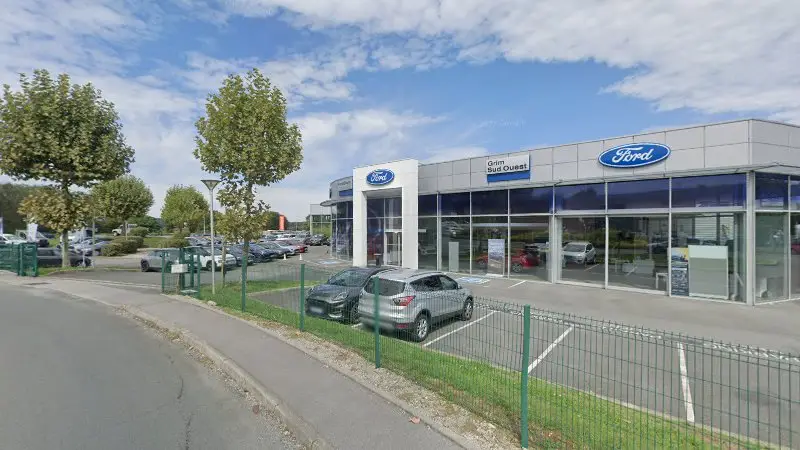 Vue de la rue devant GRIM Sud-Ouest SAS - Ford Service, Bassussarry