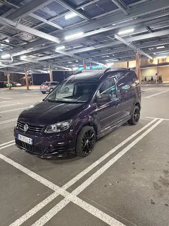 Photo publiée sur la fiche Google de GDE carrosserie, Saint-Romain-le-Puy