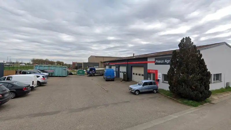 Vue de la rue devant France Pare-Brise - Chez Firststop, Wilwisheim