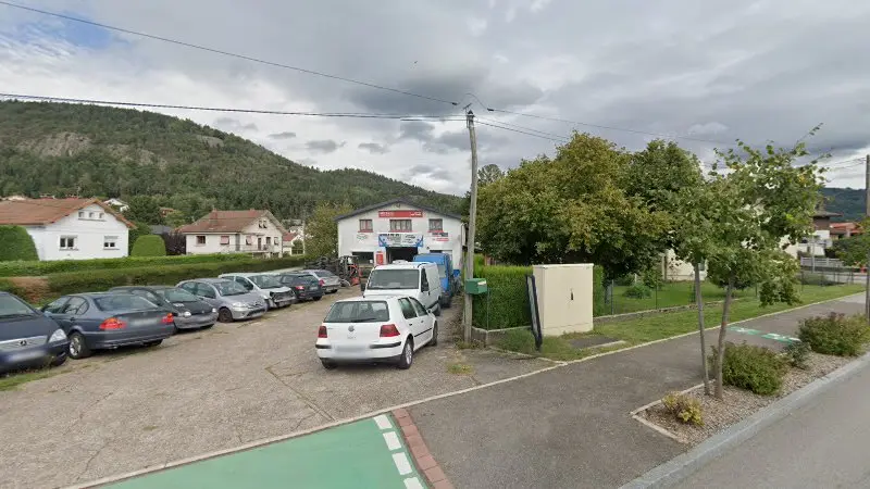 Vue de la rue devant Autoprimo - Garage Viry Fabien, Saint-Amé
