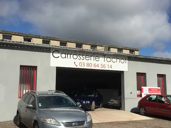 Photo publiée sur la fiche Google de CARROSSERIE TACHOT, Saulieu