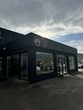 Photo publiée sur la fiche Google de GARAGE PERETTI - Peugeot & Citroën, Moirans