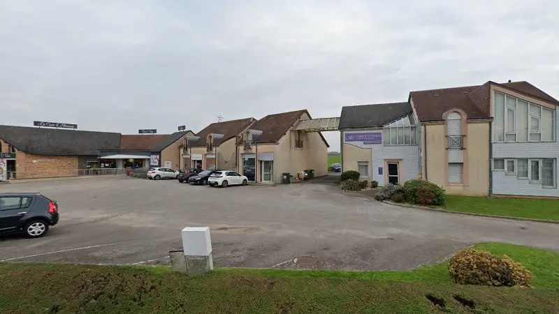 Vue de la rue devant Service D'hospitalisation À Domicile Had, Condé-sur-Sarthe