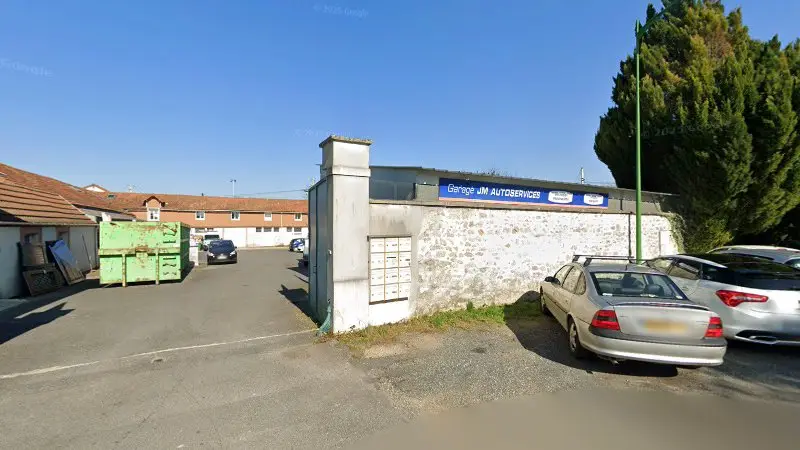 Vue de la rue devant Garage Jm Autoservices, Varennes-sur-Seine