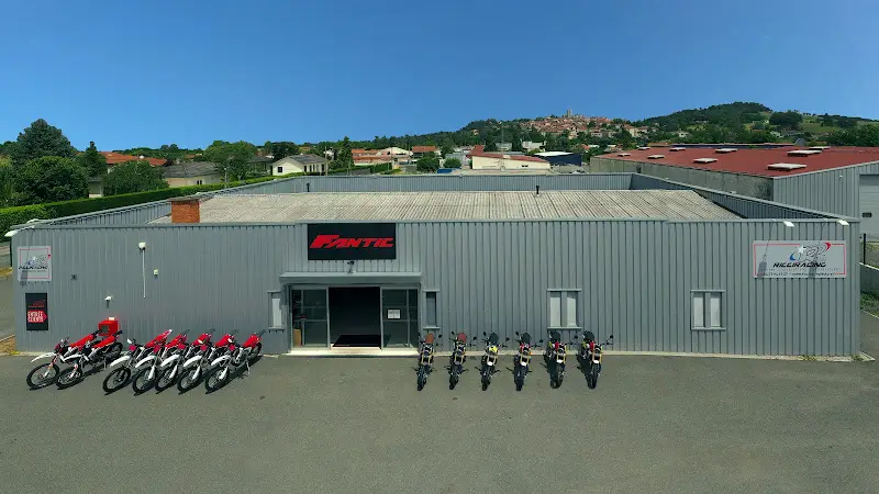 Photo publiée sur la fiche Google de Ricci racing Factory, Saint-Galmier