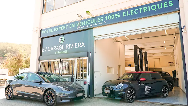 Photo publiée sur la fiche Google de EV GARAGE RIVIERA - ANTIBES - Réparation de véhicules électriques et hybrides sur la Côte d'Azur, Vallauris