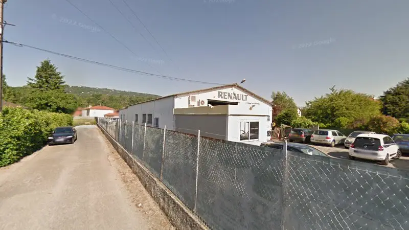 Vue de la rue devant Renault - Garage des Varennes, Collonges-au-Mont-d'Or