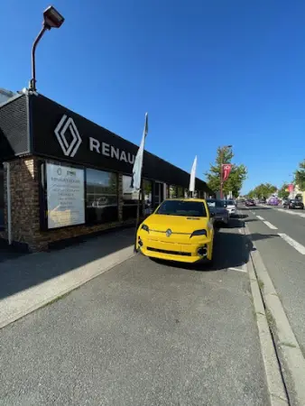 Photo publiée sur la fiche Google de Garage Renault Claude et Johann JAMIN, Yvré-l'Évêque