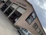 Photo de Carrosserie Sud Brothers
