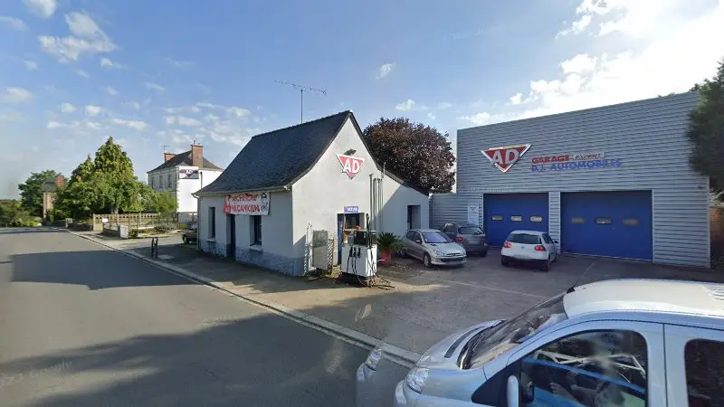 Vue de la rue devant AD Garage Expert DJ AUTOMOBILES, Gennes-sur-Seiche