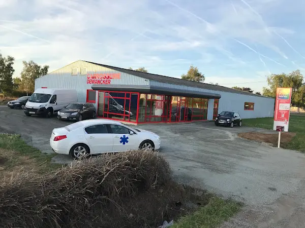 Photo publiée sur la fiche Google de Carrosserie DEWANCKER, Sablé-sur-Sarthe