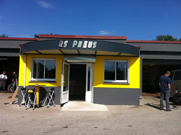 Photo publiée sur la fiche Google de Eurotyre - Garage RS Pneus, Salindres