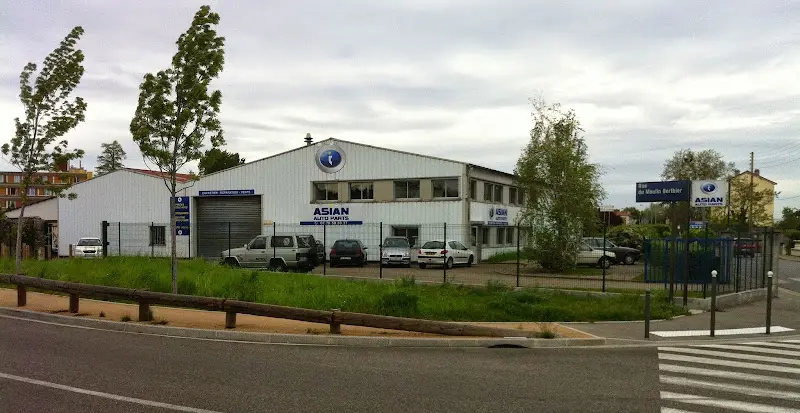 Photo publiée sur la fiche Google de WebdealAuto Lyon (Asian Auto Parts), Irigny